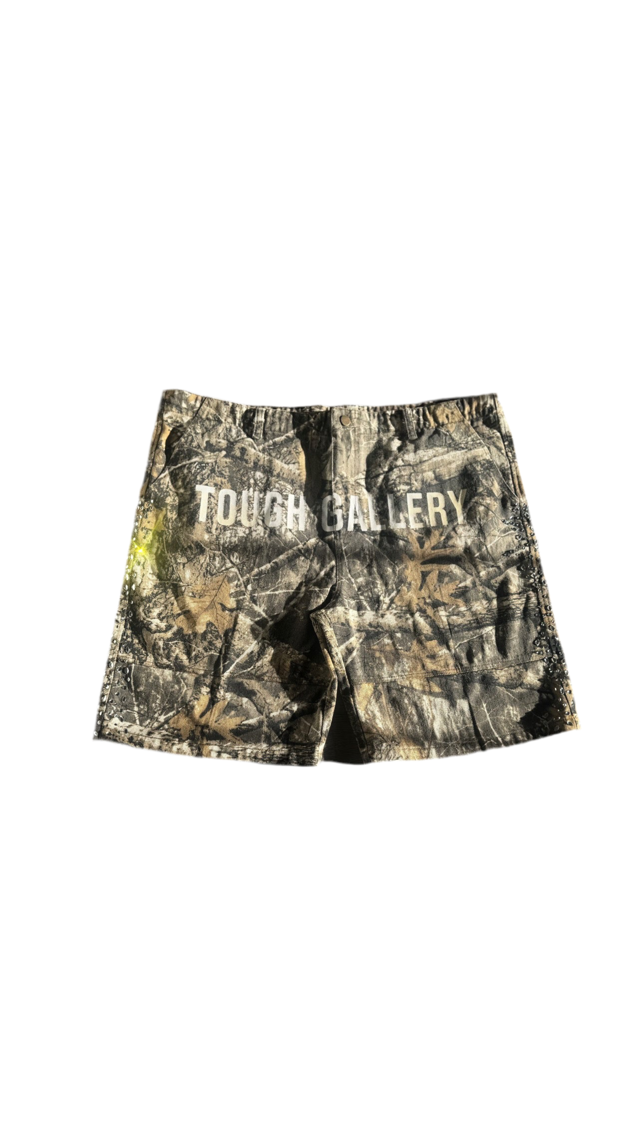 Tough gallery camo shorts